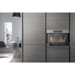 KUCHENKA MIKROFALOWA WHIRLPOOL AMW730SD